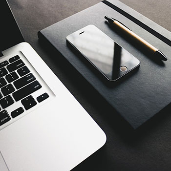 kaiyun电竞-男子篮球季后赛战况激烈，冠军悬念持续升温，男篮季后赛2021