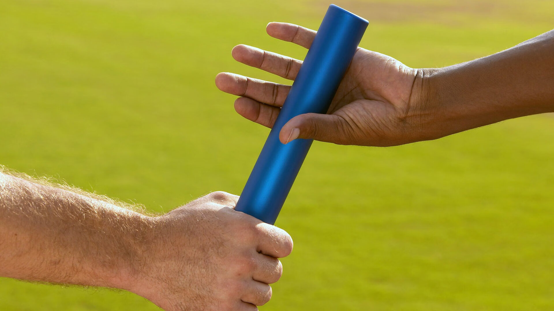 _未来运动雕塑展:艺术与运动的完美结合_,运动主题雕塑设计说明