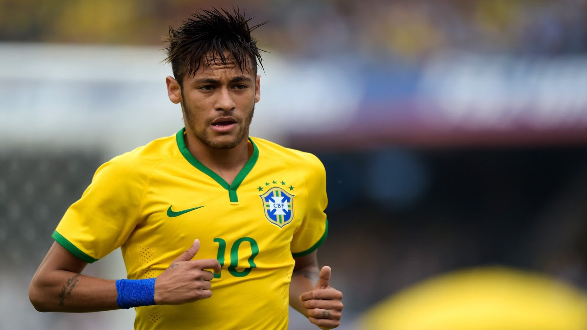 _未来运动鞋:智能科技引领潮流_,未来鞋子